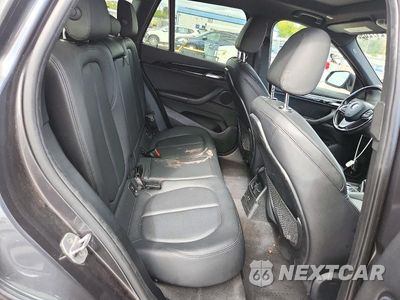 Zdjęcie 10 z 12 samochodu: 2018 BMW X1 XDRIVE28I VIN:WBXHT3C37J5L33983 - miniatura