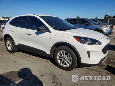 Czwarte zdjęcie samochodu z boku: 2022 FORD ESCAPE SE VIN:1FMCU0G63NUB99035 - miniatura