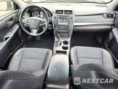 Zdjęcie 8 z 12 samochodu: 2015 TOYOTA CAMRY SE VIN:4T1BF1FK8FU005885 - miniatura