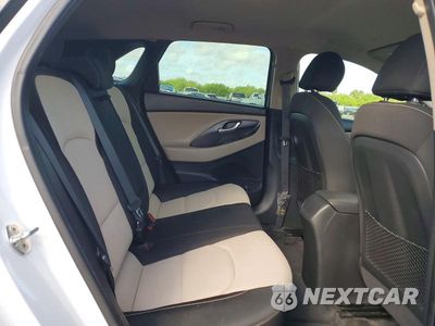 Zdjęcie 10 z 12 samochodu: 2018 HYUNDAI ELANTRA GT BASE VIN:KMHH35LE7JU039785 - miniatura