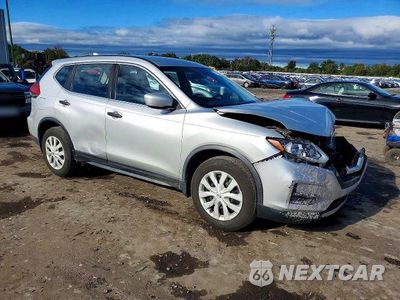 Czwarte zdjęcie samochodu z boku: 2017 NISSAN ROGUE S VIN:JN8AT2MV9HW251898 - miniatura