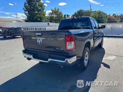 Trzecie zdjęcie samochodu z tyłu: 2019 RAM 1500 BIG HORN/LONE STAR VIN:1C6SRFBT1KN686202 - miniatura