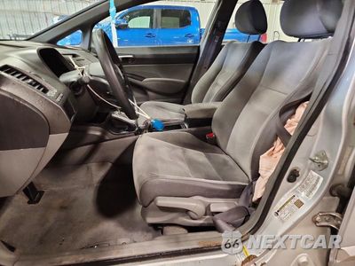 Zdjęcie 7 z 13 samochodu: 2008 HONDA CIVIC LX VIN:1HGFA16548L080866 - miniatura