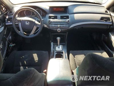 Zdjęcie 8 z 12 samochodu: 2009 HONDA ACCORD EX VIN:JHMCP26759C010476 - miniatura