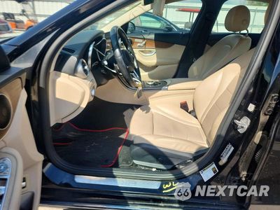 Zdjęcie 12 z 13 samochodu: 2019 MERCEDES-BENZ C 300 4MATIC VIN:WDDWF8EB6KR512500 - miniatura