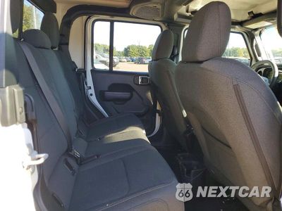 Zdjęcie 10 z 12 samochodu: 2025 JEEP GLADIATOR SPORT VIN:1C6PJTAG1SL532018 - miniatura