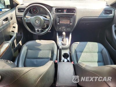 Zdjęcie 8 z 12 samochodu: 2012 VOLKSWAGEN JETTA SE VIN:3VWDX7AJ9CM344633 - miniatura