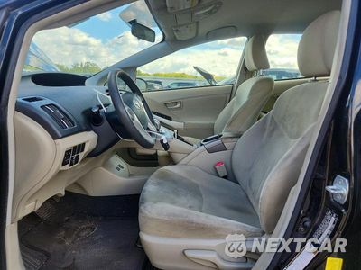 Zdjęcie 7 z 12 samochodu: 2012 TOYOTA PRIUS TWO VIN:JTDKN3DU9C5399183 - miniatura