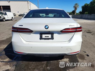 Zdjęcie 6 z 12 samochodu: 2026 BMW 530 XI VIN:WBA53FJ09TCV04402 - miniatura