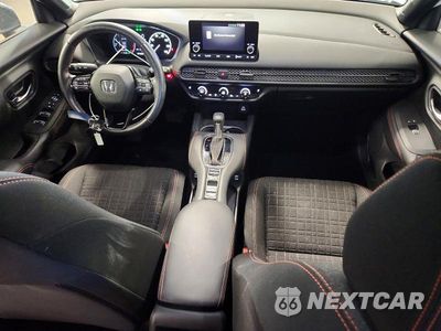 Zdjęcie 8 z 13 samochodu: 2025 HONDA HR-V SPORT VIN:3CZRZ2H53SM704132 - miniatura
