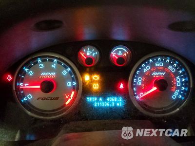 Zdjęcie 9 z 12 samochodu: 2011 FORD FOCUS SE VIN:1FAHP3FN8BW115938 - miniatura