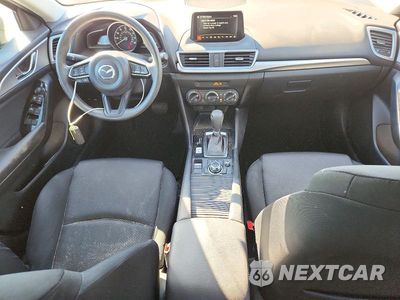 Zdjęcie 8 z 12 samochodu: 2017 MAZDA 3 SPORT VIN:3MZBN1U7XHM156253 - miniatura