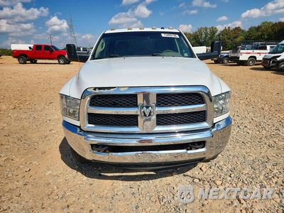 Piąte zdjęcie samochodu w środku: 2017 RAM 3500 ST VIN:3C63RRGL8HG775569 - miniatura