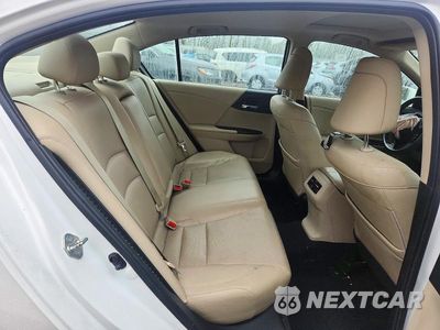 Zdjęcie 10 z 12 samochodu: 2015 HONDA ACCORD TOURING HYBRID VIN:1HGCR6F77FA012502 - miniatura
