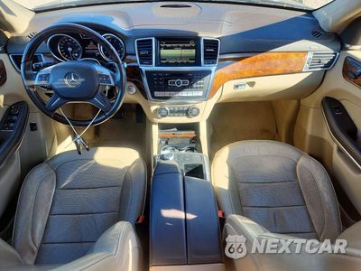 Zdjęcie 8 z 13 samochodu: 2014 MERCEDES-BENZ GL 550 4MATIC VIN:4JGDF7DE8EA300221 - miniatura