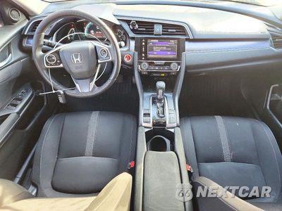 Zdjęcie 8 z 12 samochodu: 2017 HONDA CIVIC EX VIN:2HGFC1F39HH656893 - miniatura