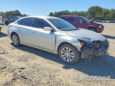 Czwarte zdjęcie samochodu z boku: 2015 NISSAN ALTIMA 2.5 S VIN:1N4AL3AP5FC434016 - miniatura