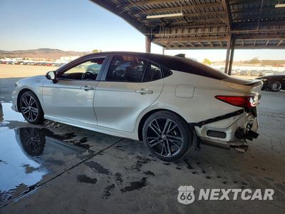 Drugie zdjęcie samochodu z przodu: 2025 TOYOTA CAMRY XSE VIN:4T1DAACK0SU163482 - miniatura