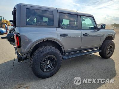 Trzecie zdjęcie samochodu z tyłu: 2024 FORD BRONCO WILDTRAK VIN:1FMEE2BP4RLA93853 - miniatura