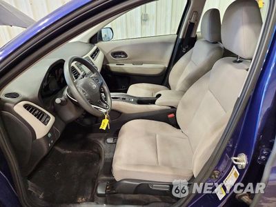 Zdjęcie 7 z 12 samochodu: 2016 HONDA HR-V LX VIN:3CZRU6H39GM712926 - miniatura