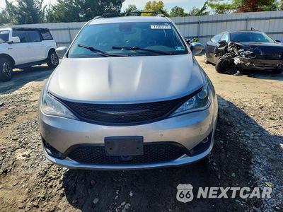 Piąte zdjęcie samochodu w środku: 2020 CHRYSLER PACIFICA LIMITED VIN:2C4RC1GGXLR240660 - miniatura