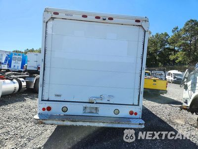 Zdjęcie 6 z 12 samochodu: 2011 FORD F59 DELIVERY TRUCK VIN:1F66F5KY9B0A05681 - miniatura
