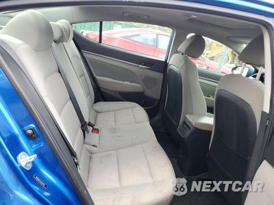 Zdjęcie 10 z 12 samochodu: 2018 HYUNDAI ELANTRA VALUE EDITION VIN:5NPD84LF1JH224612 - miniatura