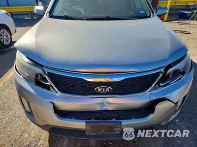 Zdjęcie 12 z 13 samochodu: 2015 KIA SORENTO LX VIN:5XYKT4A6XFG552750 - miniatura