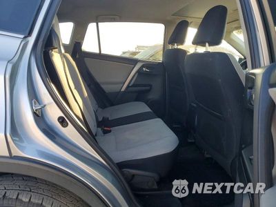 Zdjęcie 11 z 13 samochodu: 2016 TOYOTA RAV4 XLE VIN:2T3WFREV4GW237193 - miniatura