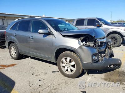Czwarte zdjęcie samochodu z boku: 2011 KIA SORENTO LX VIN:5XYKT4A18BG080014 - miniatura