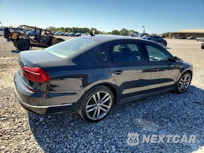 Trzecie zdjęcie samochodu z tyłu: 2018 VOLKSWAGEN PASSAT S VIN:1VWAA7A31JC016157 - miniatura