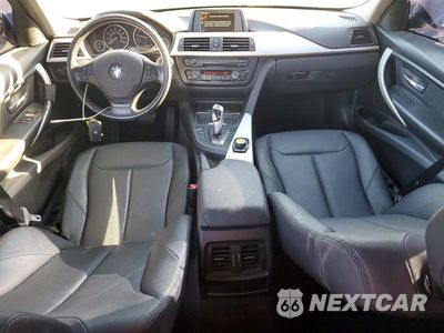 Zdjęcie 8 z 13 samochodu: 2014 BMW 320 I VIN:WBA3B1G53ENS80146 - miniatura