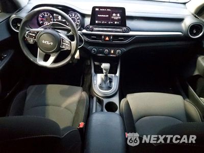Zdjęcie 8 z 12 samochodu: 2023 KIA FORTE LXS VIN:3KPF24AD4PE561008 - miniatura