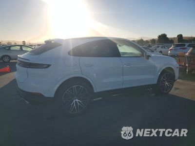 Trzecie zdjęcie samochodu z tyłu: 2026 PORSCHE CAYENNE COUPE VIN:WP1BA2AY5TDA37689 - miniatura