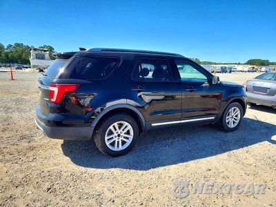Trzecie zdjęcie samochodu z tyłu: 2016 FORD EXPLORER XLT VIN:1FM5K7D82GGB01580 - miniatura