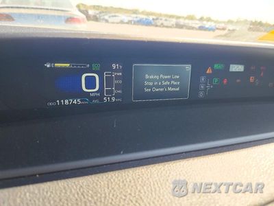 Zdjęcie 9 z 12 samochodu: 2018 TOYOTA PRIUS TWO ECO VIN:JTDKARFU2J3063198 - miniatura
