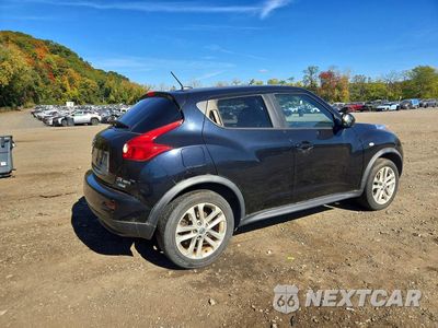 Trzecie zdjęcie samochodu z tyłu: 2013 NISSAN JUKE S VIN:JN8AF5MV7DT211629 - miniatura