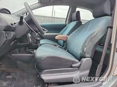 Zdjęcie 7 z 12 samochodu: 2007 TOYOTA YARIS BASE VIN:JTDJT903X75061024 - miniatura