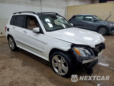 Czwarte zdjęcie samochodu z boku: 2015 MERCEDES-BENZ GLK 350 4MATIC VIN:WDCGG8JB3FG401433 - miniatura