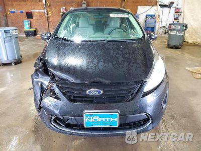 Piąte zdjęcie samochodu w środku: 2011 FORD FIESTA S VIN:3FADP4AJXBM204760 - miniatura