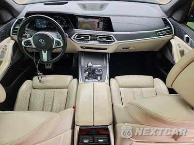 Zdjęcie 8 z 13 samochodu: 2022 BMW X7 M50I VIN:5UXCX6C08N9N04403 - miniatura