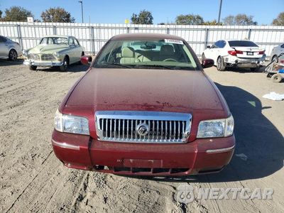 Piąte zdjęcie samochodu w środku: 2010 MERCURY GRAND MARQUIS LS VIN:2MEBM7FV3AX609982 - miniatura