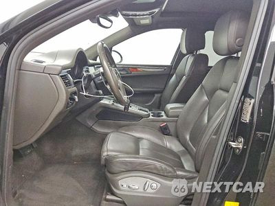 Zdjęcie 7 z 14 samochodu: 2018 PORSCHE MACAN S VIN:WP1AB2A51JLB35815 - miniatura