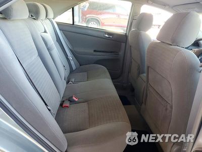 Zdjęcie 10 z 12 samochodu: 2005 TOYOTA CAMRY LE VIN:4T1BE32KX5U623504 - miniatura