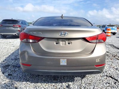 Zdjęcie 6 z 12 samochodu: 2016 HYUNDAI ELANTRA SE VIN:5NPDH4AE3GH750579 - miniatura
