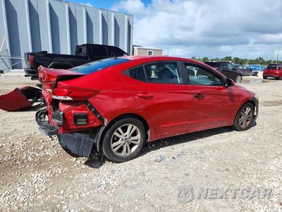 Trzecie zdjęcie samochodu z tyłu: 2018 HYUNDAI ELANTRA SEL VIN:5NPD84LF1JH301530 - miniatura