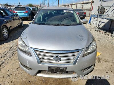 Piąte zdjęcie samochodu w środku: 2014 NISSAN SENTRA SL VIN:3N1AB7AP6EY282907 - miniatura