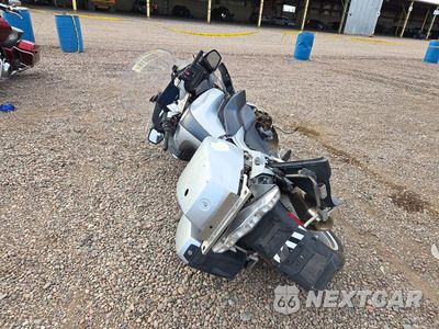 Czwarte zdjęcie samochodu z boku: 2022 BMW R 1250 RT VIN:WB10L0309N6F57299 - miniatura