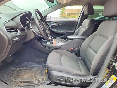 Zdjęcie 7 z 12 samochodu: 2018 CHEVROLET MALIBU LT VIN:1G1ZD5STXJF105670 - miniatura