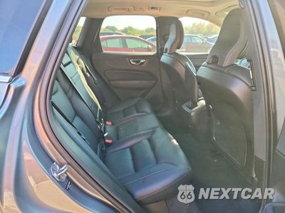 Zdjęcie 10 z 12 samochodu: 2020 VOLVO XC60 T6 MOMENTUM VIN:YV4A22RK6L1584933 - miniatura